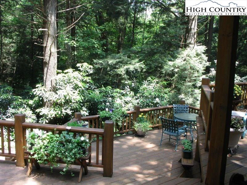 Image number 3 for the current listing