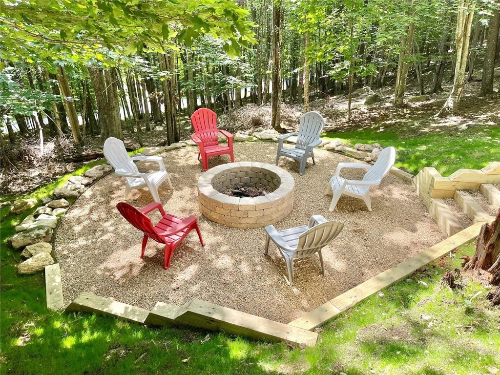 Image number 7 for the current listing
