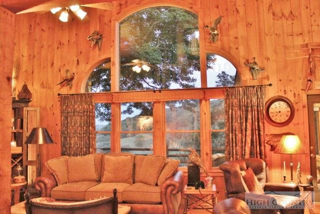 Image number 5 for the current listing