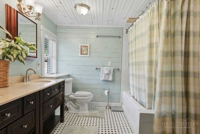 Image number 9 for the current listing