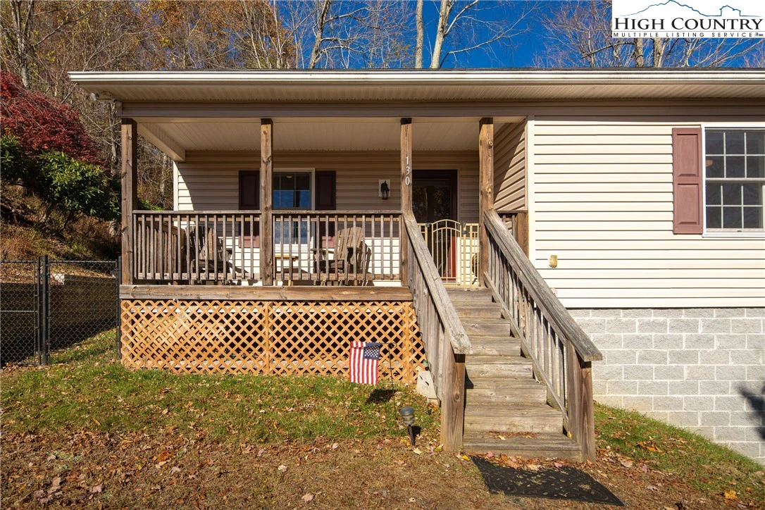 Image number 10 for the current listing