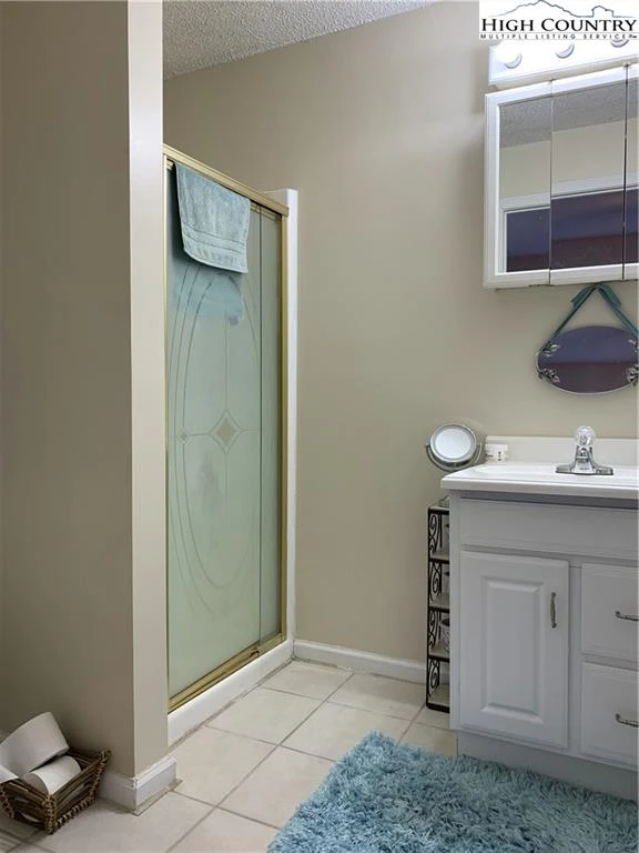 Image number 7 for the current listing
