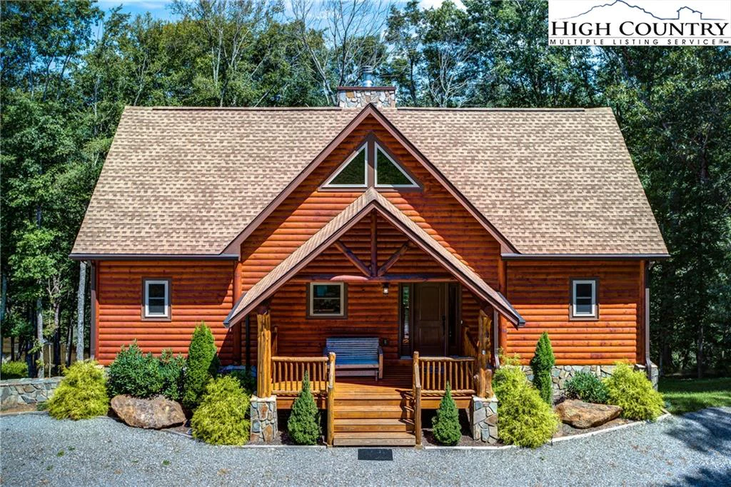 Image number 1 for the current listing