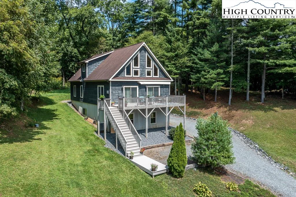 Image number 1 for the current listing