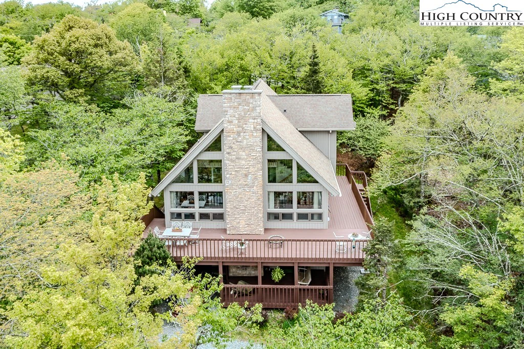 Image number 18 for the current listing