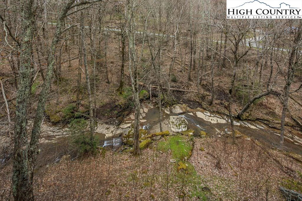 Image number 3 for the current listing