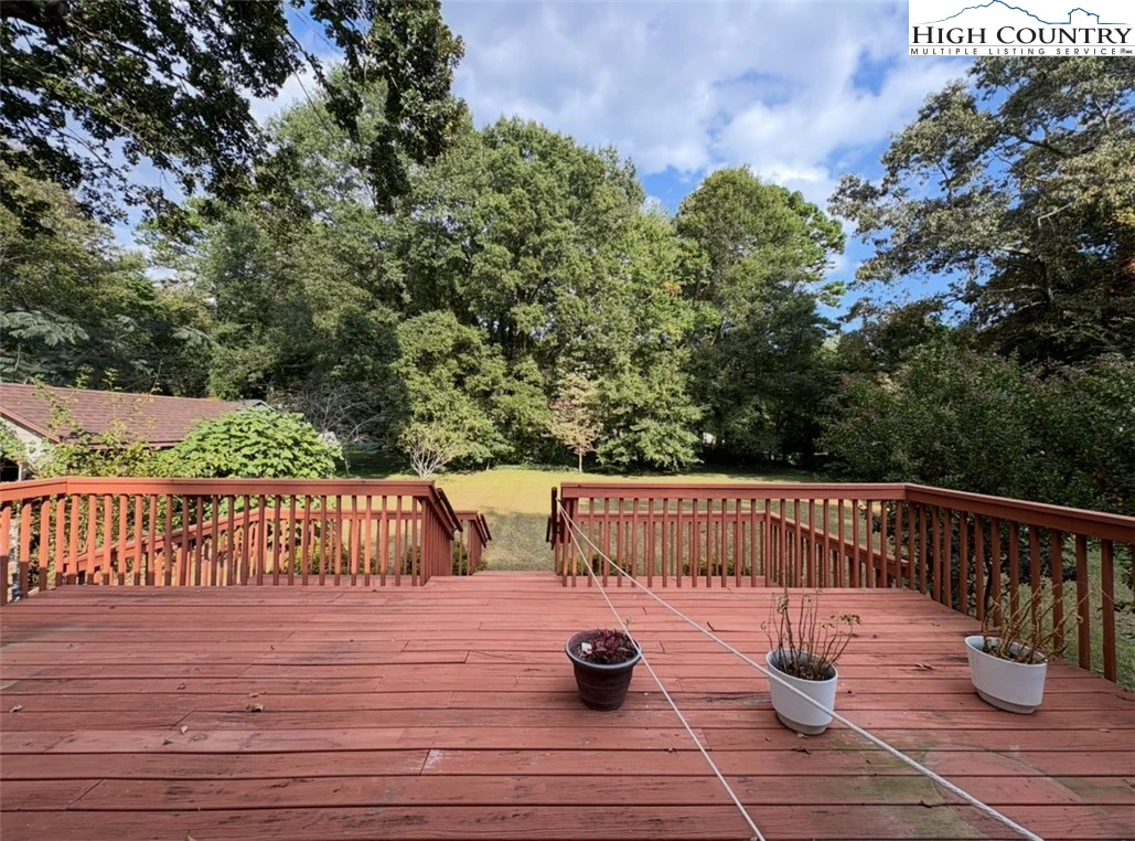 Image number 5 for the current listing