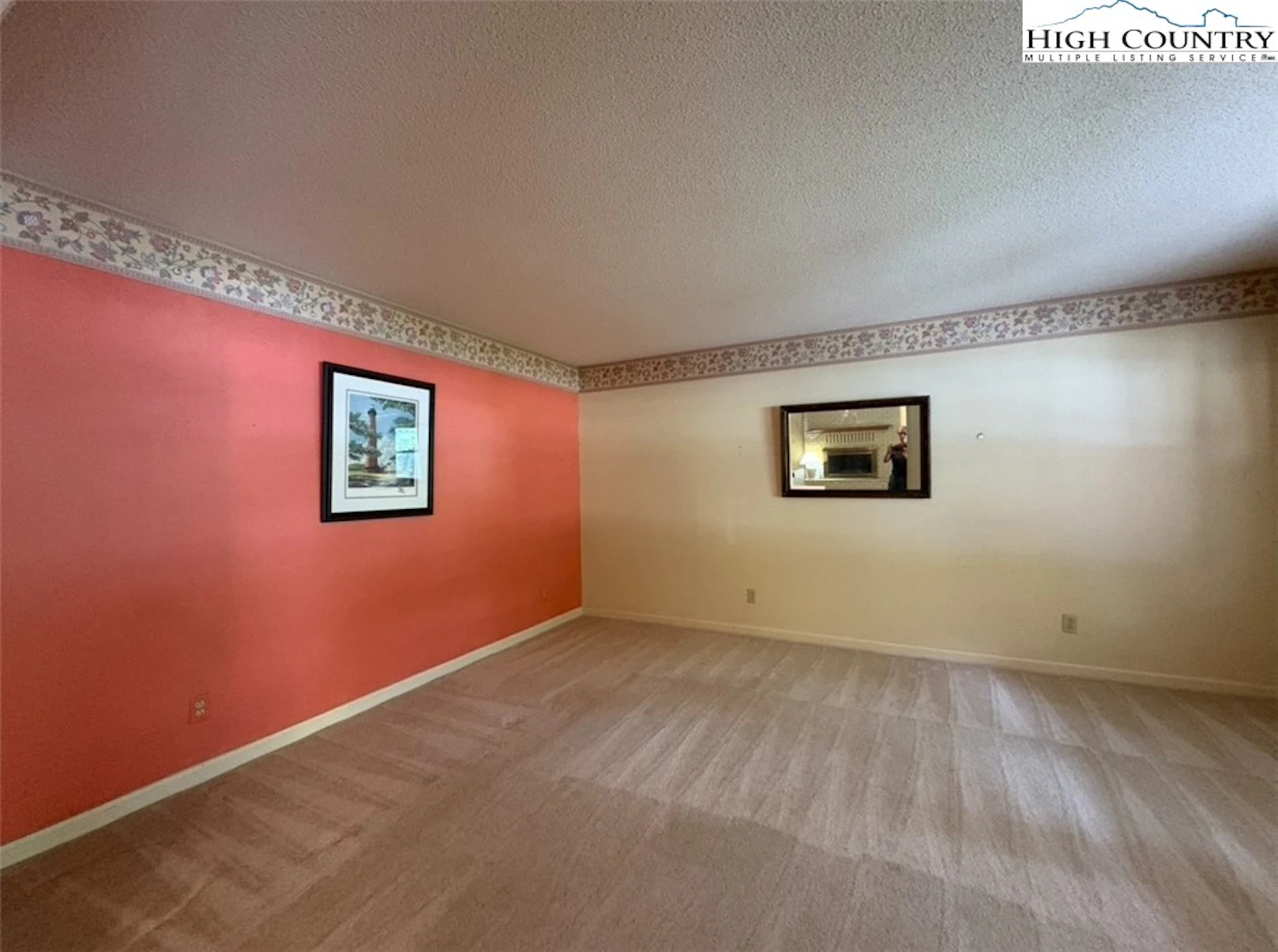 Image number 9 for the current listing
