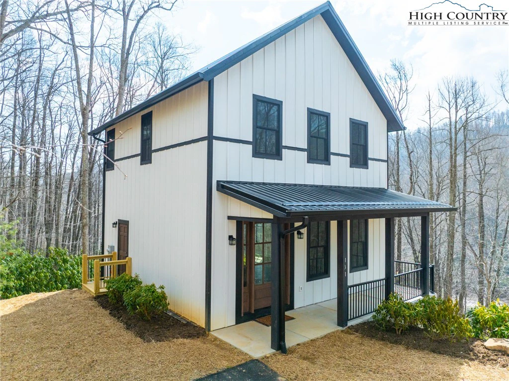 Image number 21 for the current listing