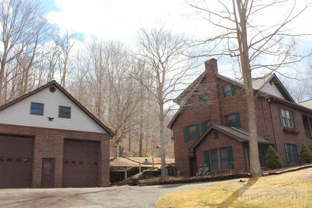 Image number 10 for the current listing