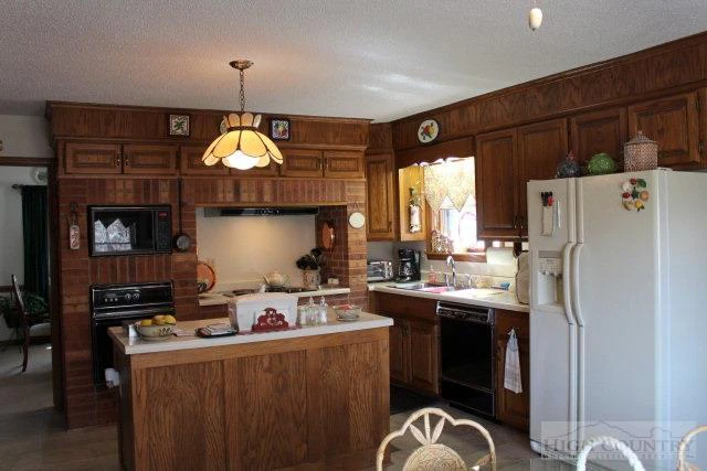 Image number 3 for the current listing