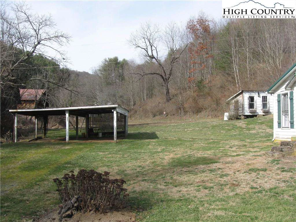 Image number 5 for the current listing