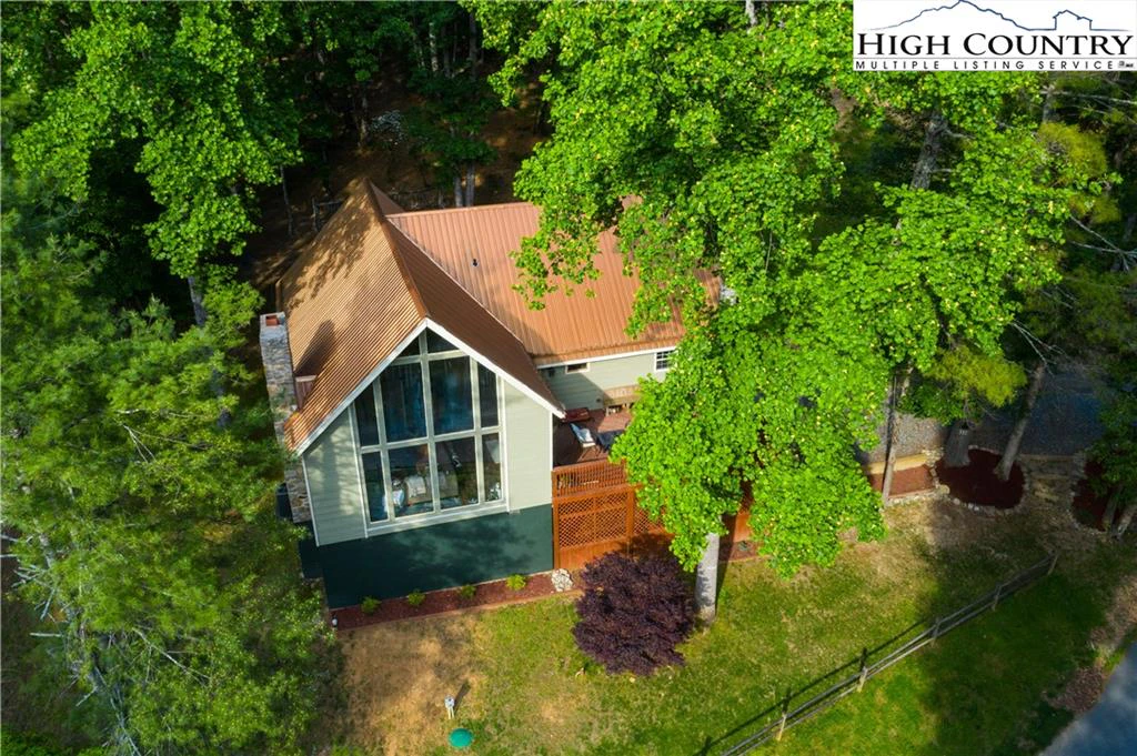 Image number 1 for the current listing
