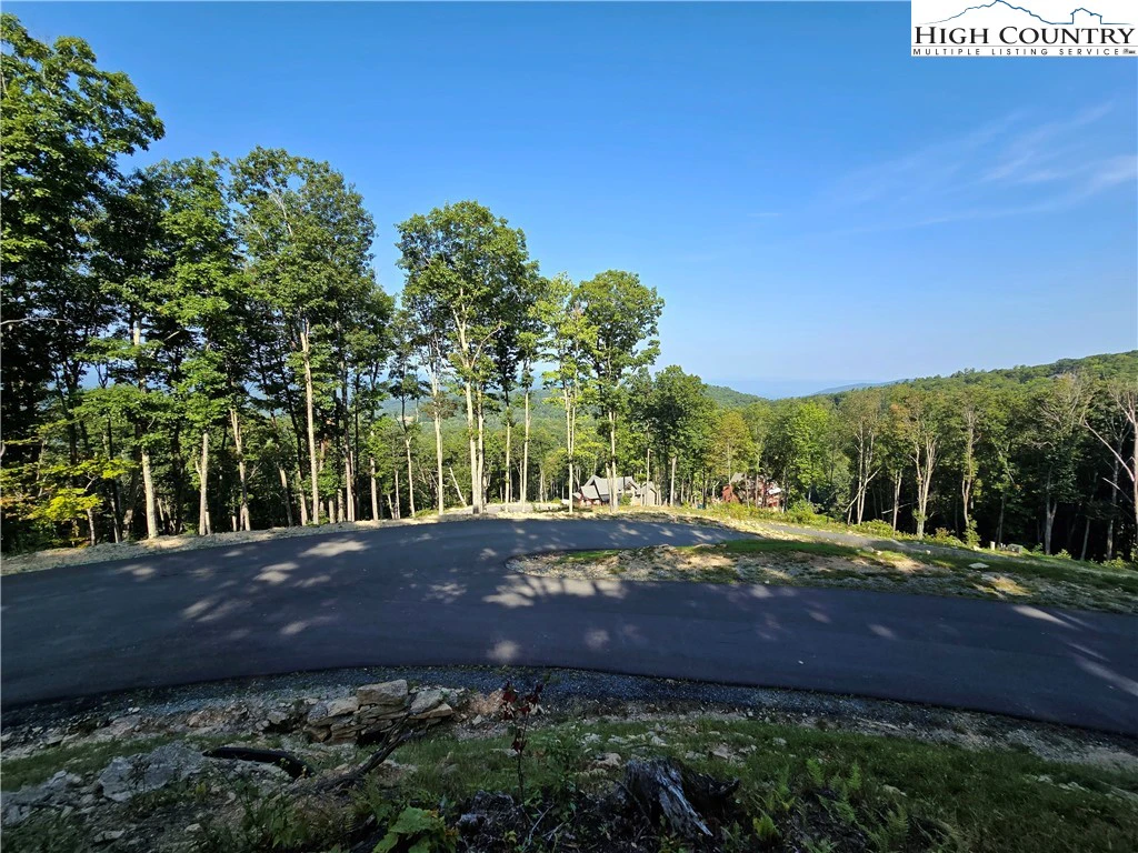 Image number 21 for the current listing