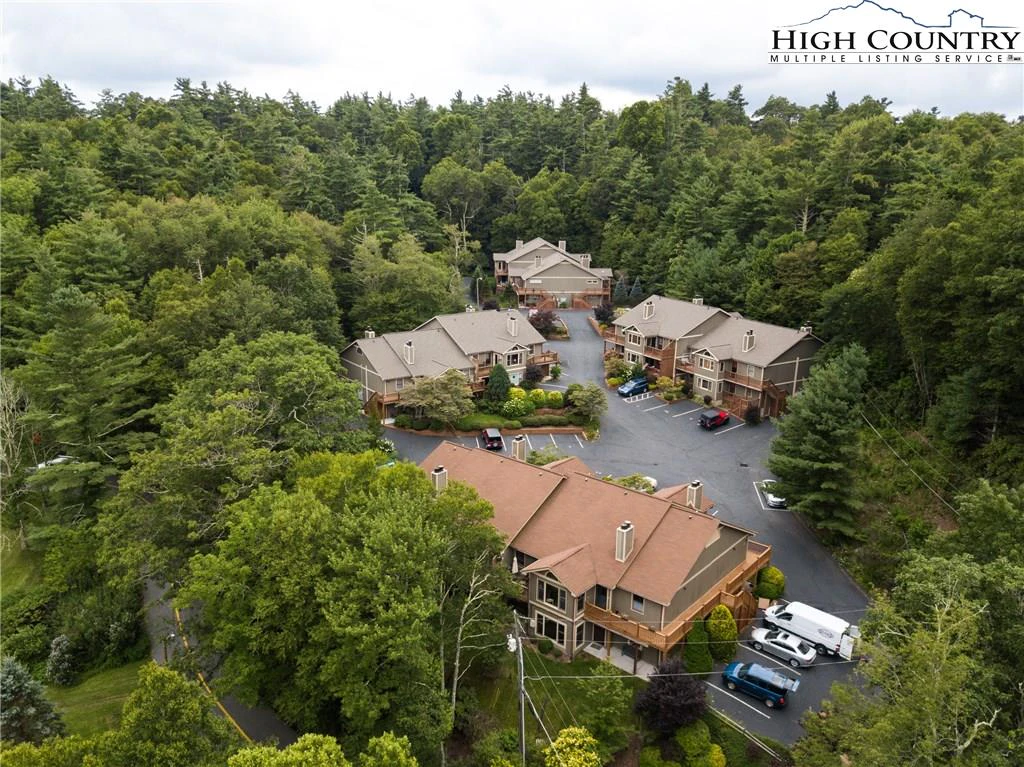Image number 5 for the current listing
