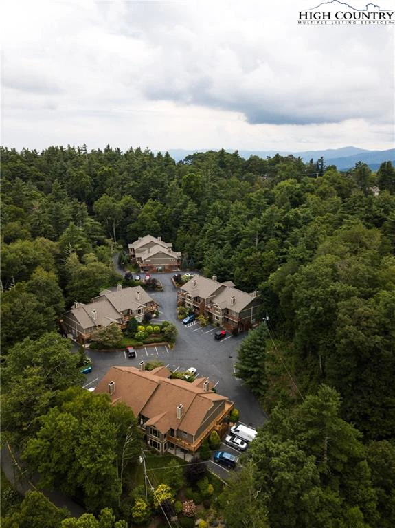 Image number 3 for the current listing
