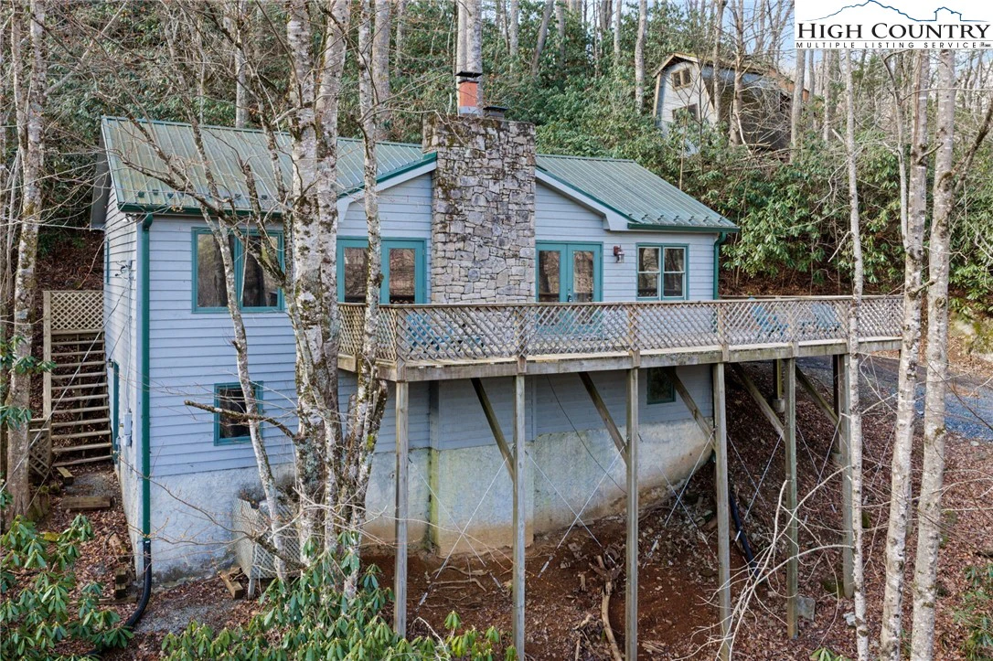 Image number 1 for the current listing
