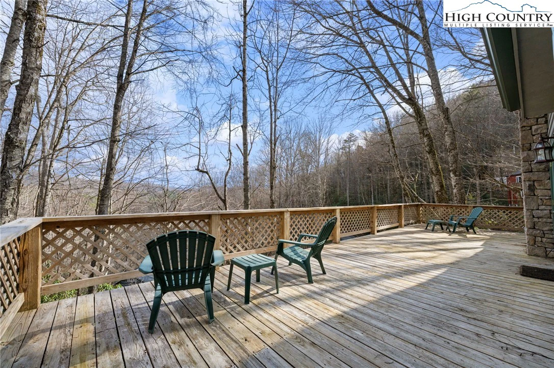 Image number 9 for the current listing