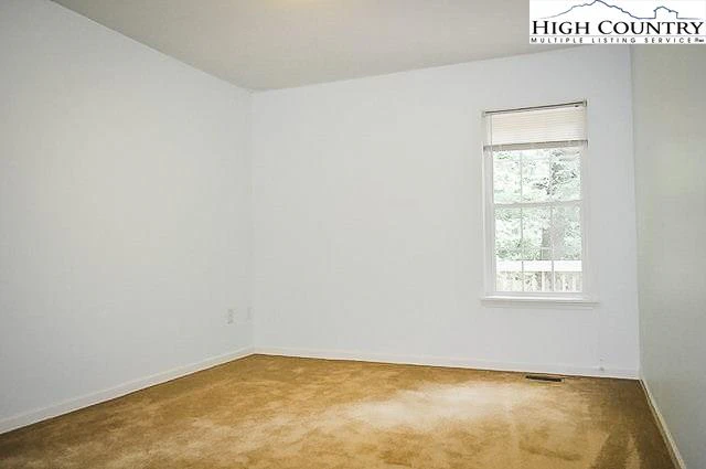 Image number 2 for the current listing