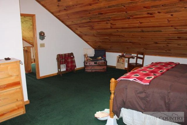 Image number 14 for the current listing