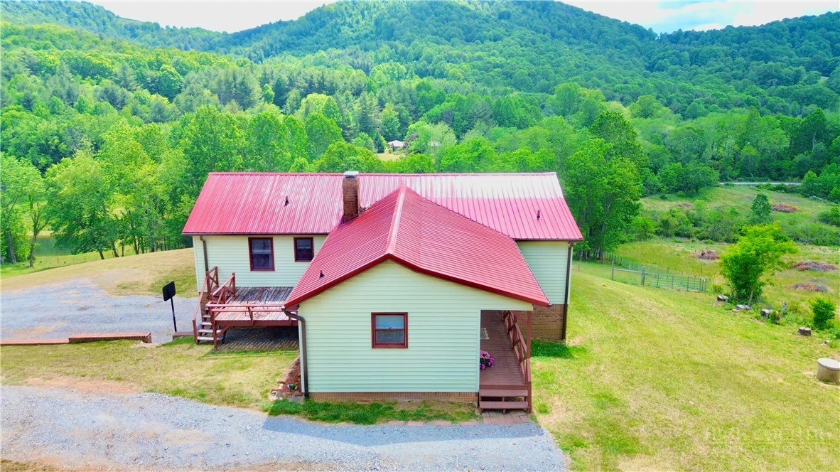 Image number 2 for the current listing