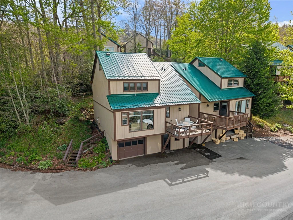 Image number 21 for the current listing