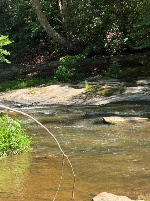 Image number 6 for the current listing