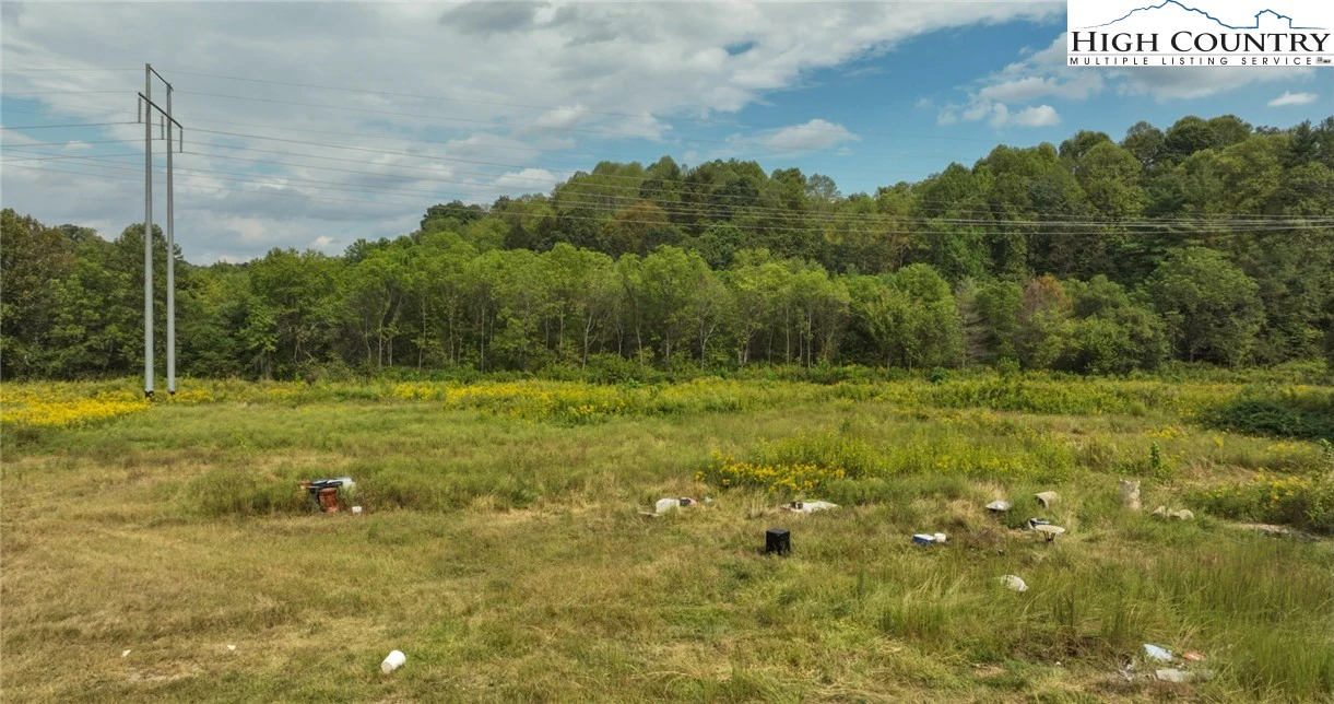 Image number 20 for the current listing