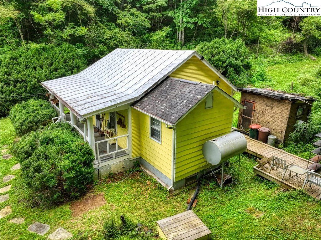 Image number 15 for the current listing
