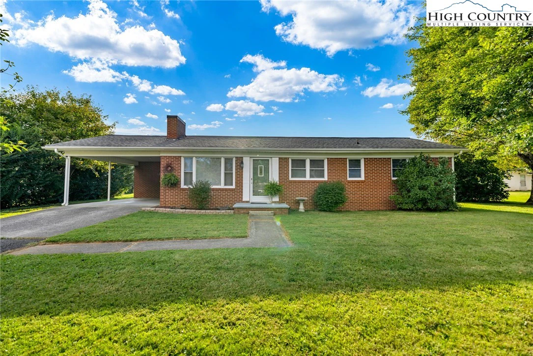 Image number 1 for the current listing