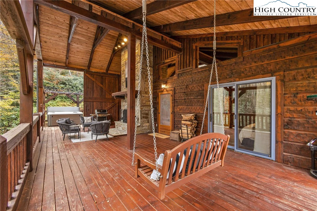 Image number 10 for the current listing