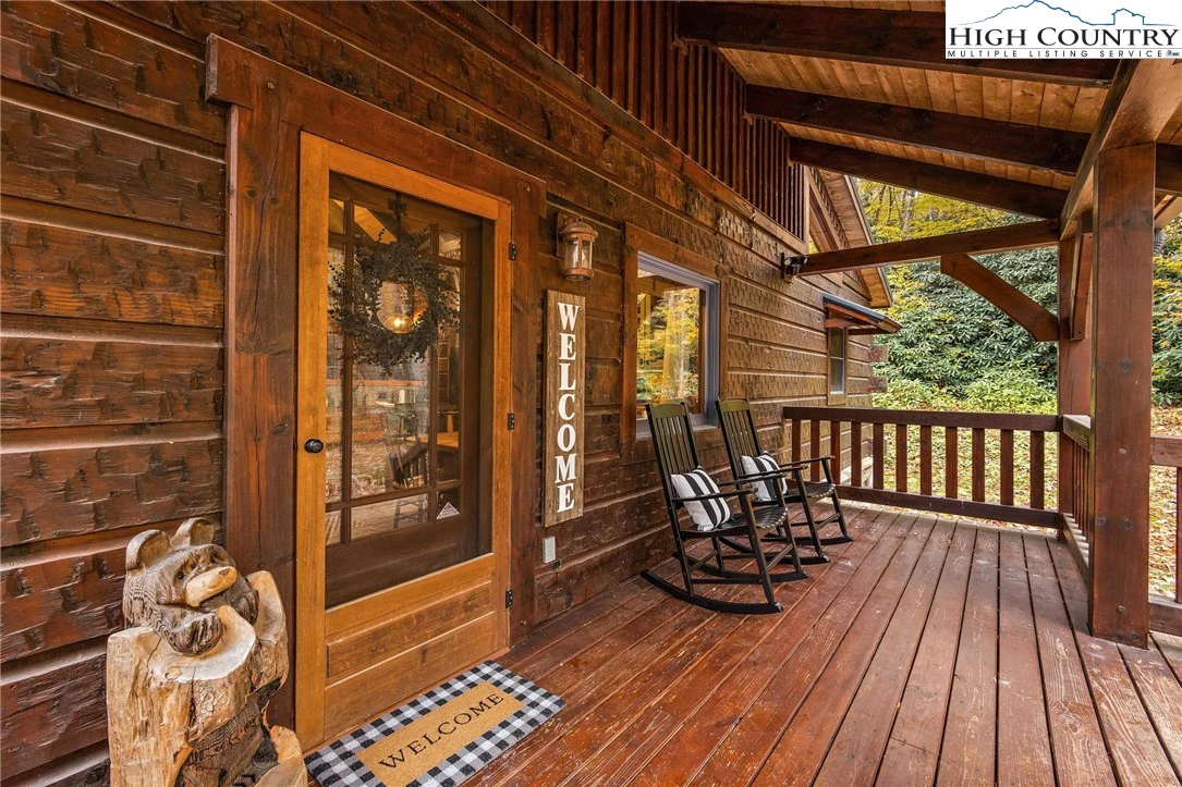 Image number 20 for the current listing