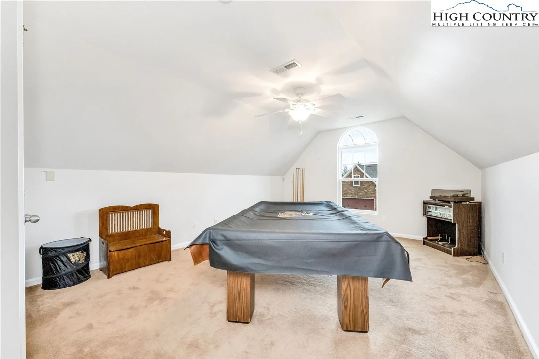 Image number 20 for the current listing