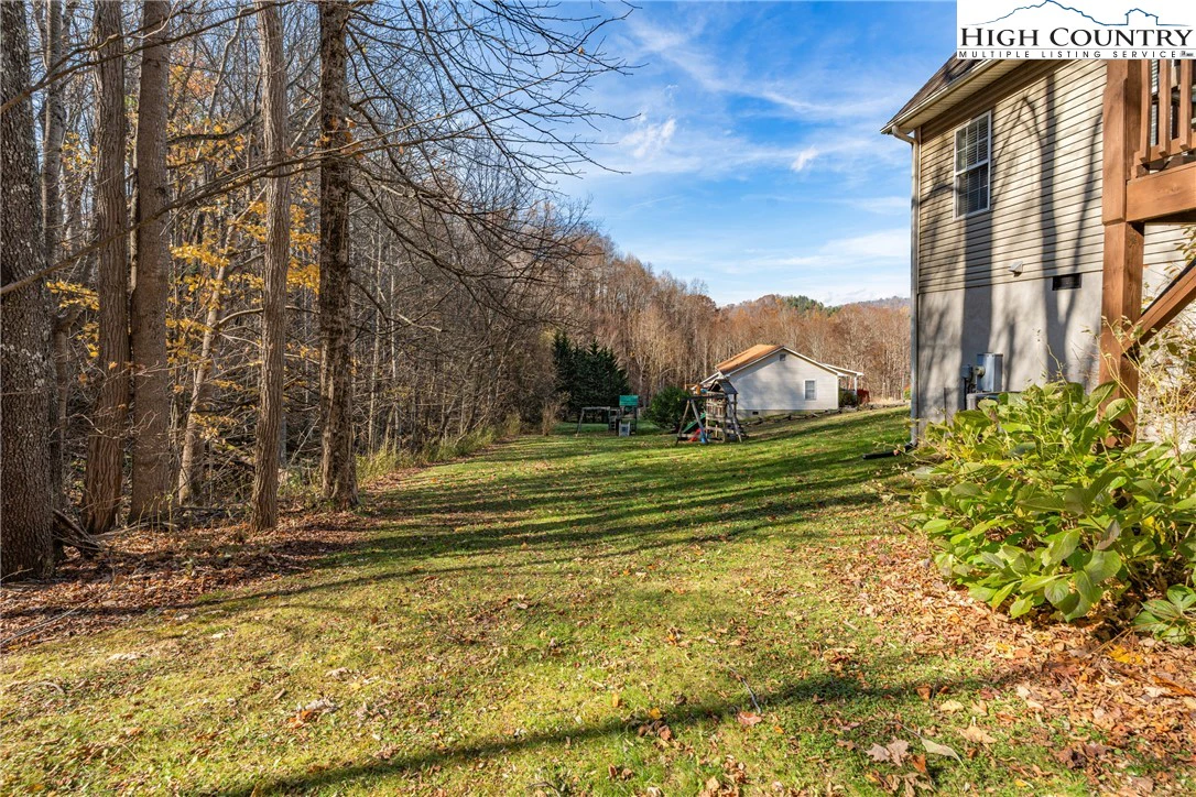 Image number 10 for the current listing