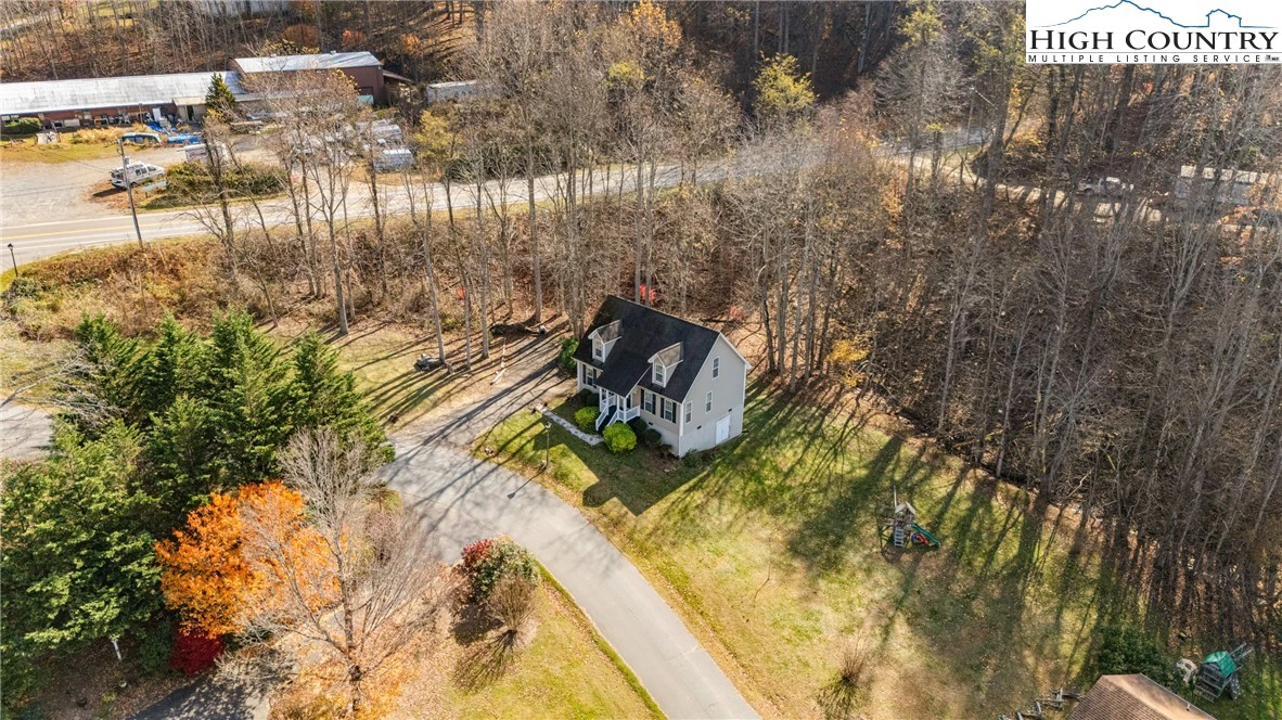 Image number 16 for the current listing