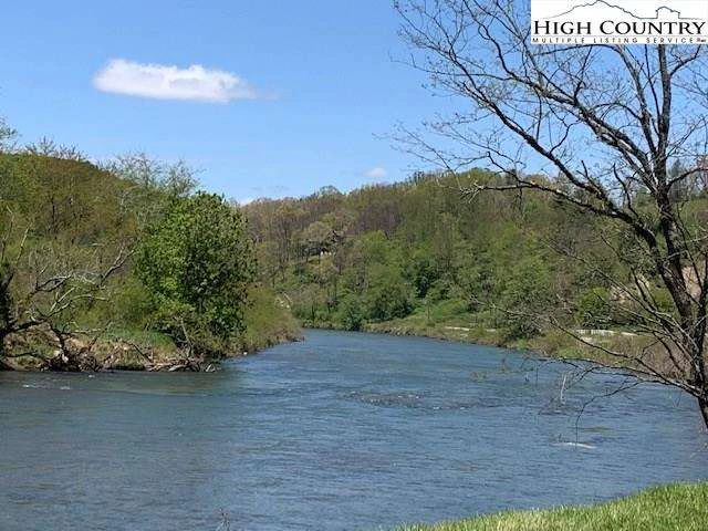 Image number 12 for the current listing