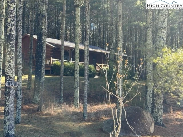 Image number 11 for the current listing