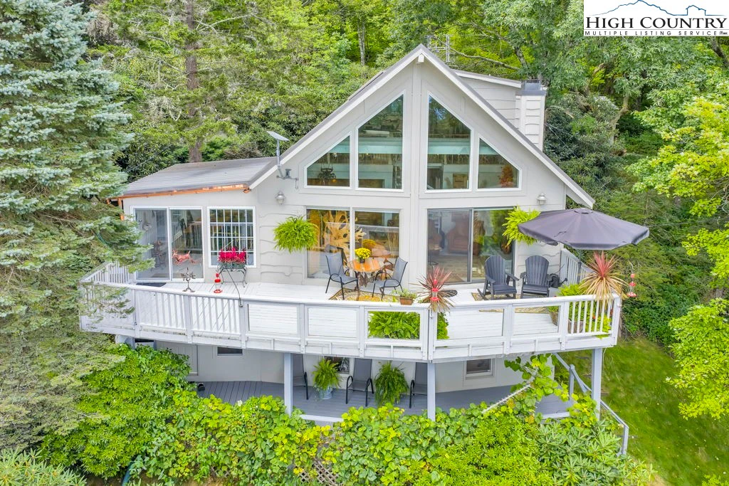 Image number 7 for the current listing