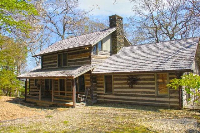 Image number 1 for the current listing