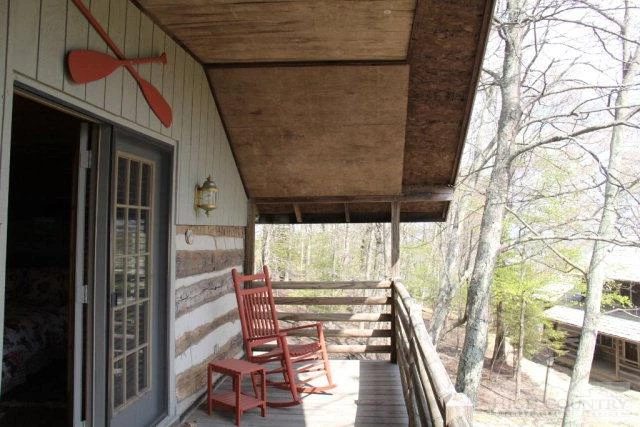 Image number 12 for the current listing