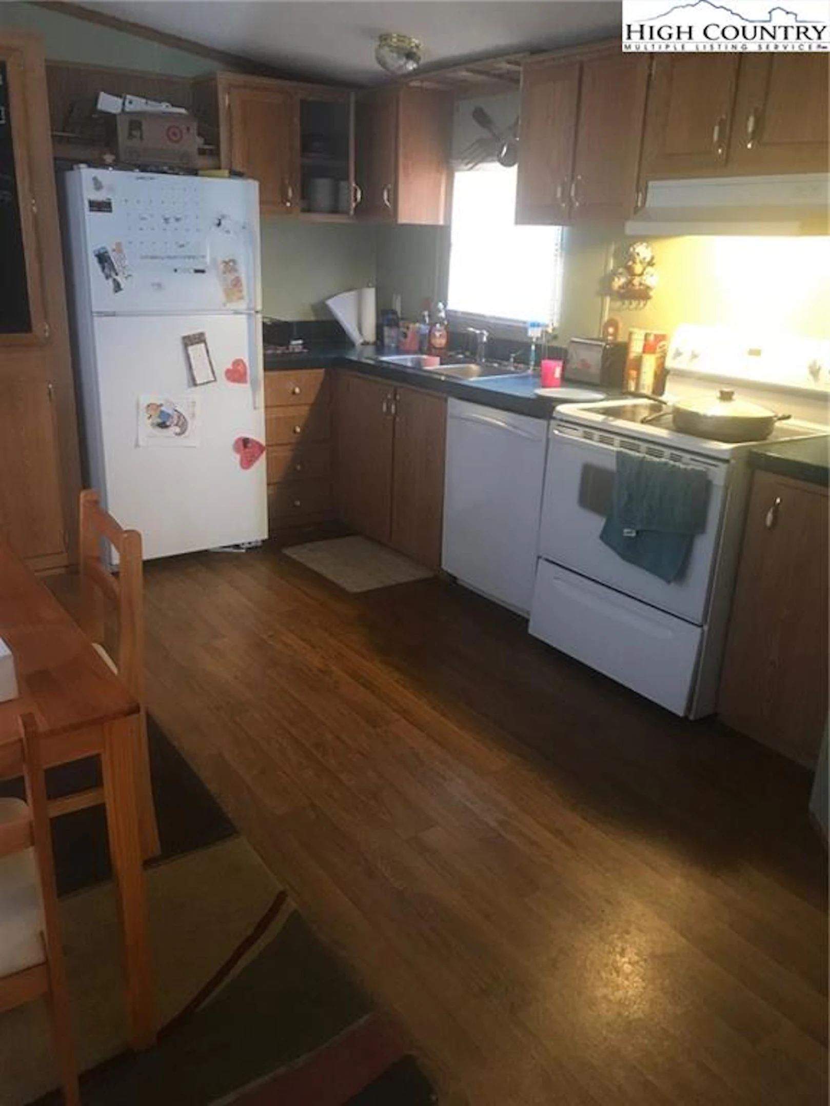 Image number 5 for the current listing