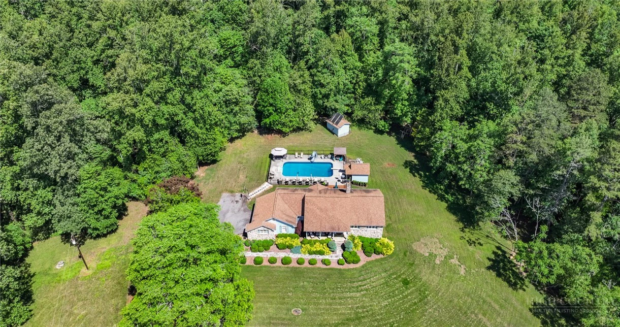 Image number 4 for the current listing