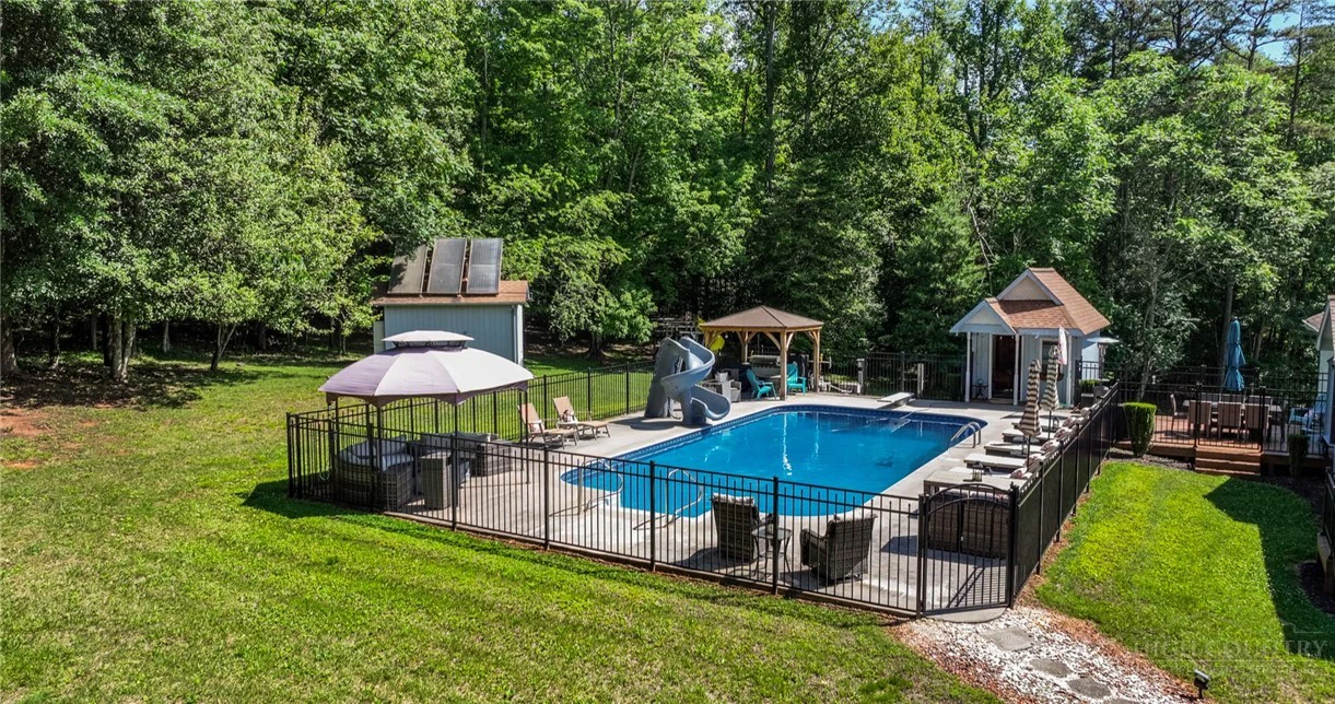 Image number 7 for the current listing