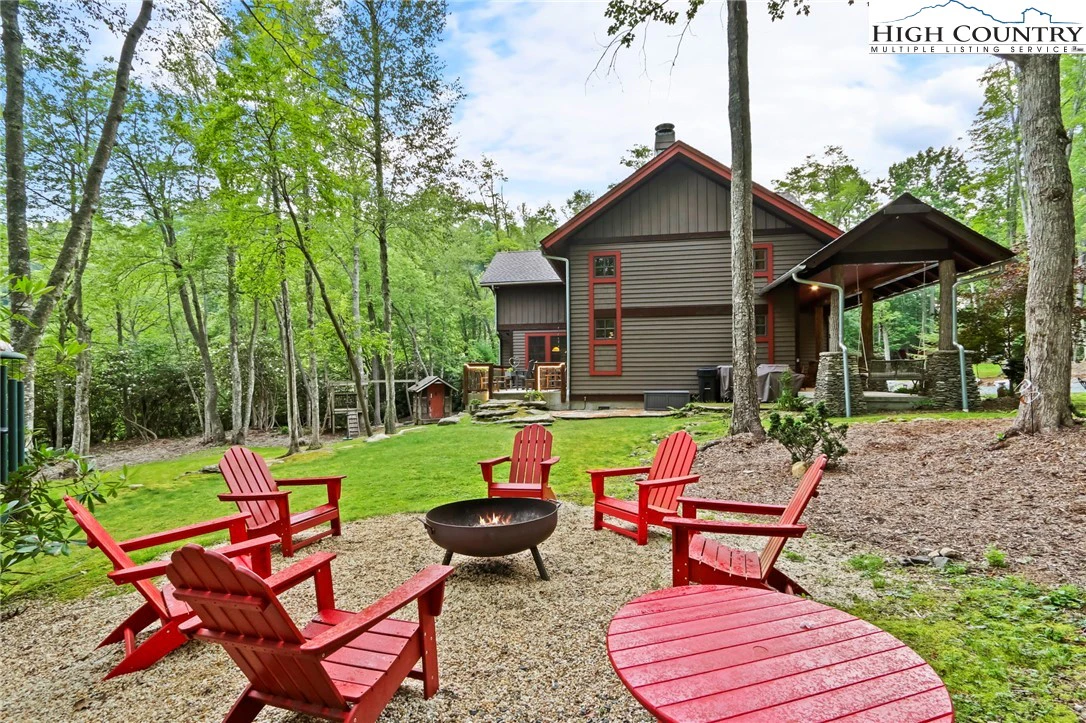 Image number 16 for the current listing