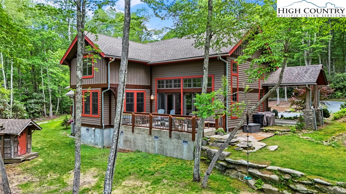 Image number 18 for the current listing