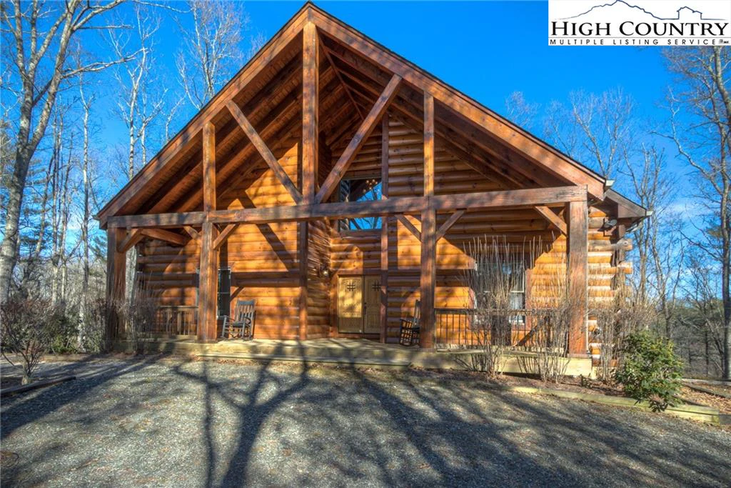 Image number 1 for the current listing