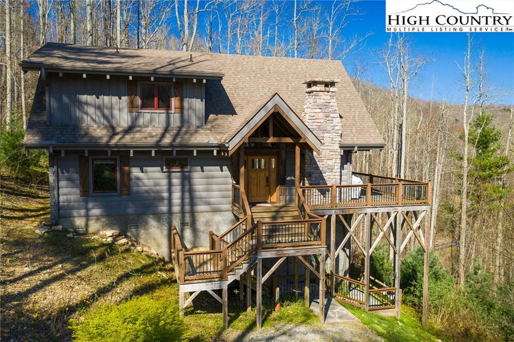 Image number 1 for the current listing
