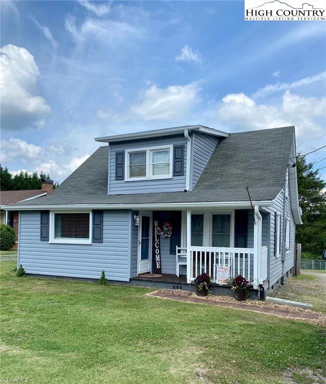 Image number 1 for the current listing