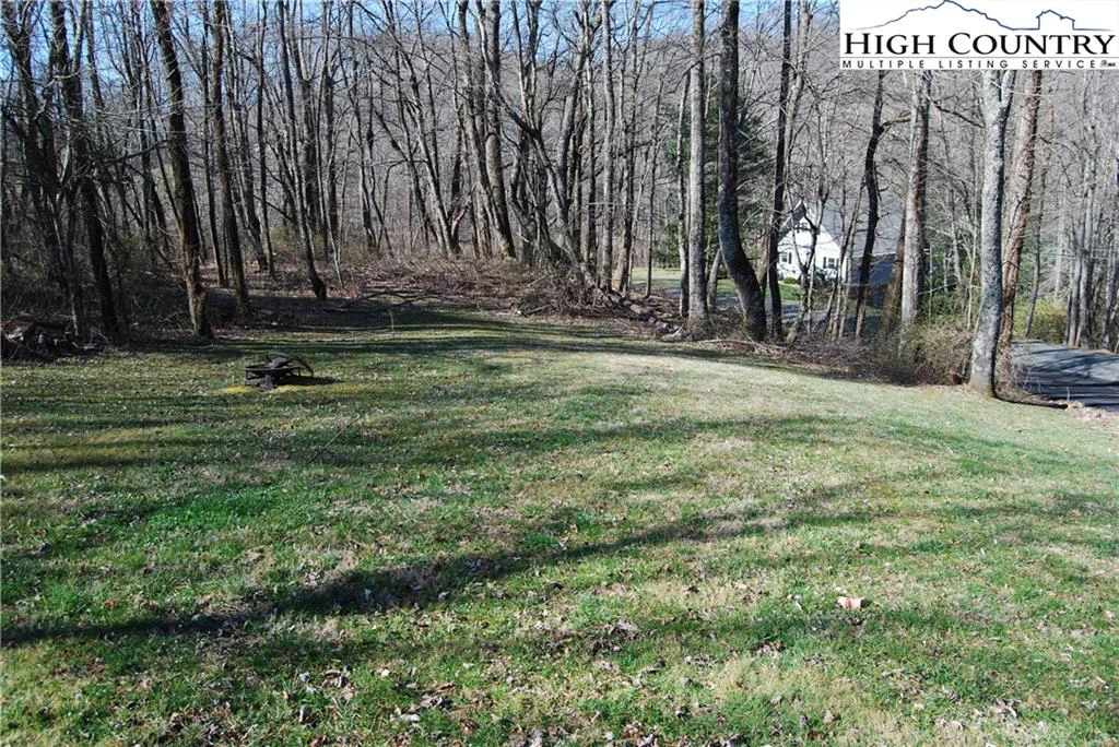 Image number 10 for the current listing