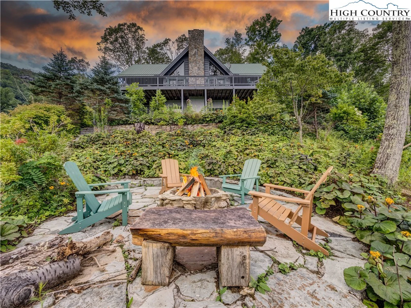Image number 21 for the current listing